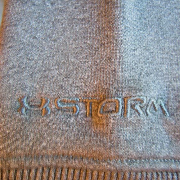 UNDER ARMOUR Hooded Pullover - Picture 5 of 10